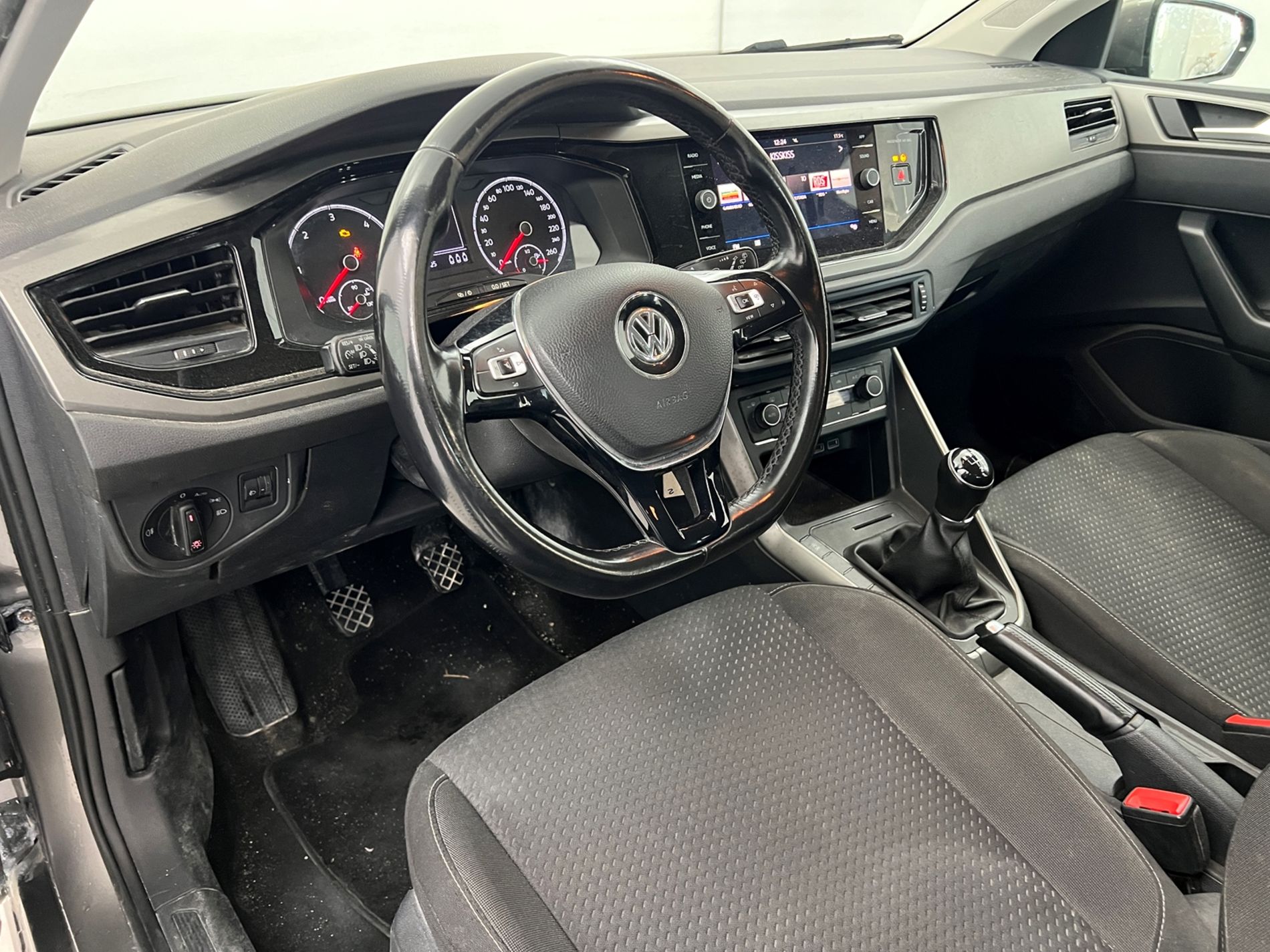 Polo 5p 1.6 tdi Comfortline 95cv - Autosani