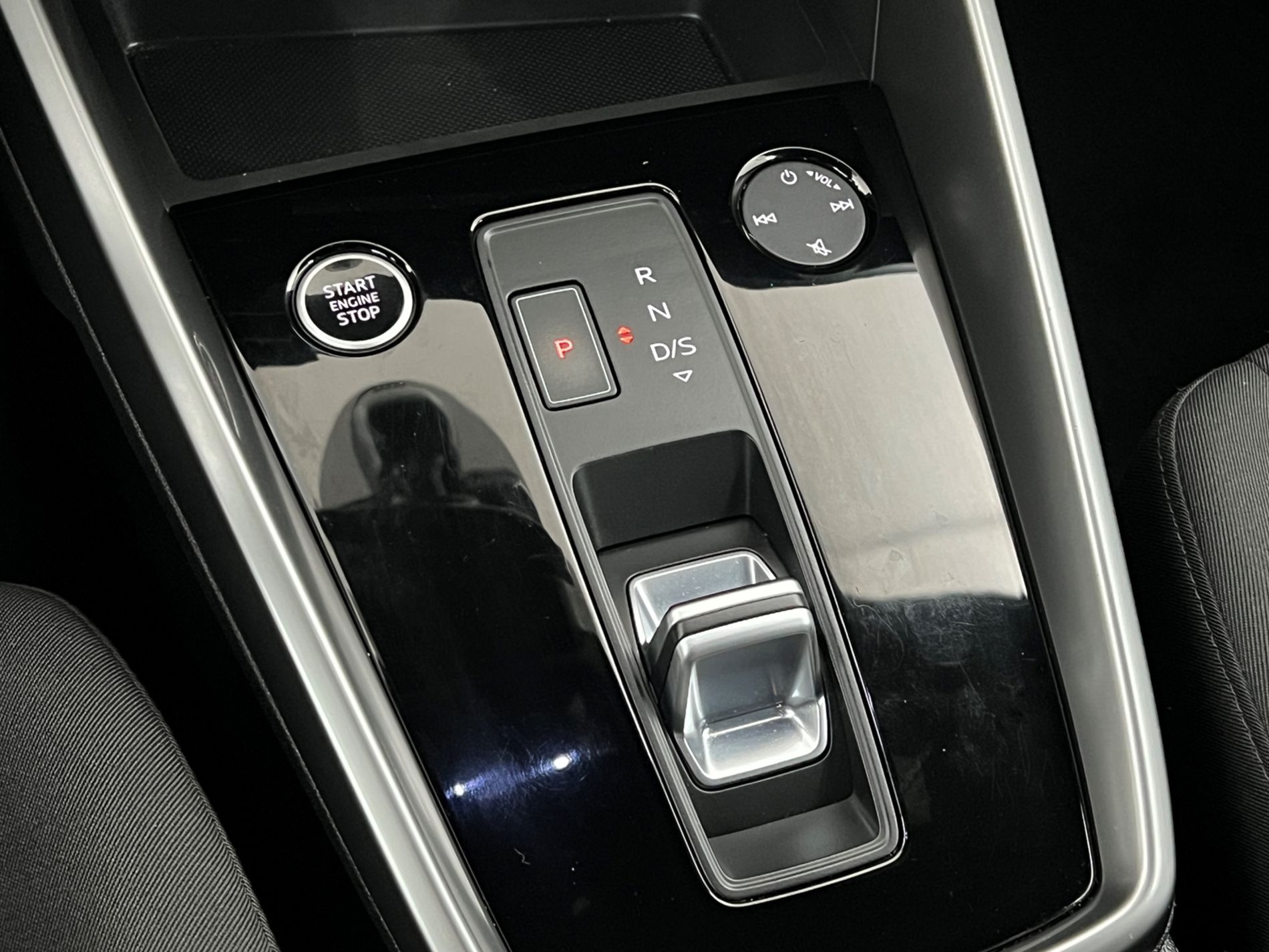 A3 Sportback 30 2.0 tdi Business s-tronic - Autosani