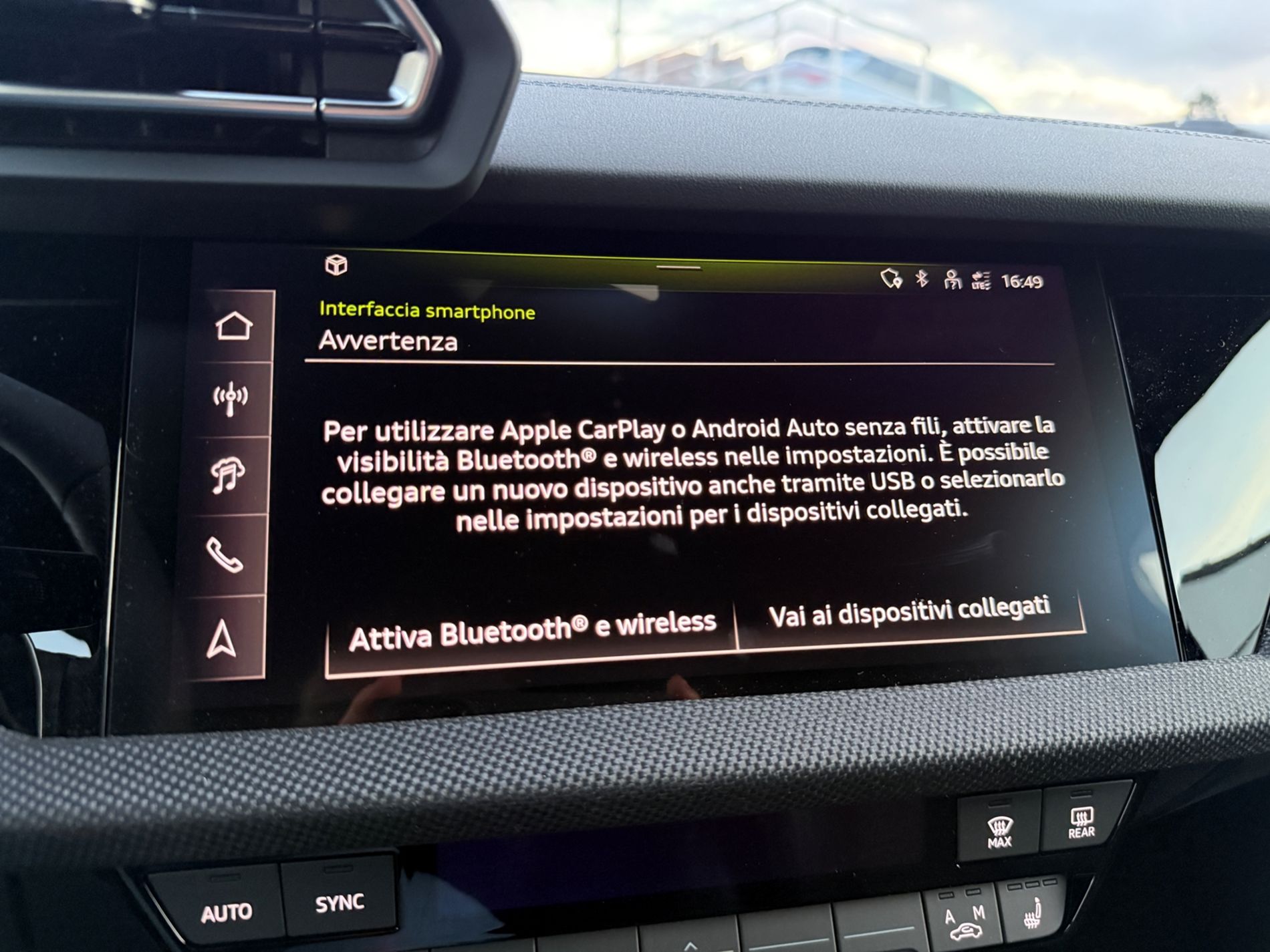 A3 Sportback 2.0 tdi S line edition 150cv s-tronic - Autosani