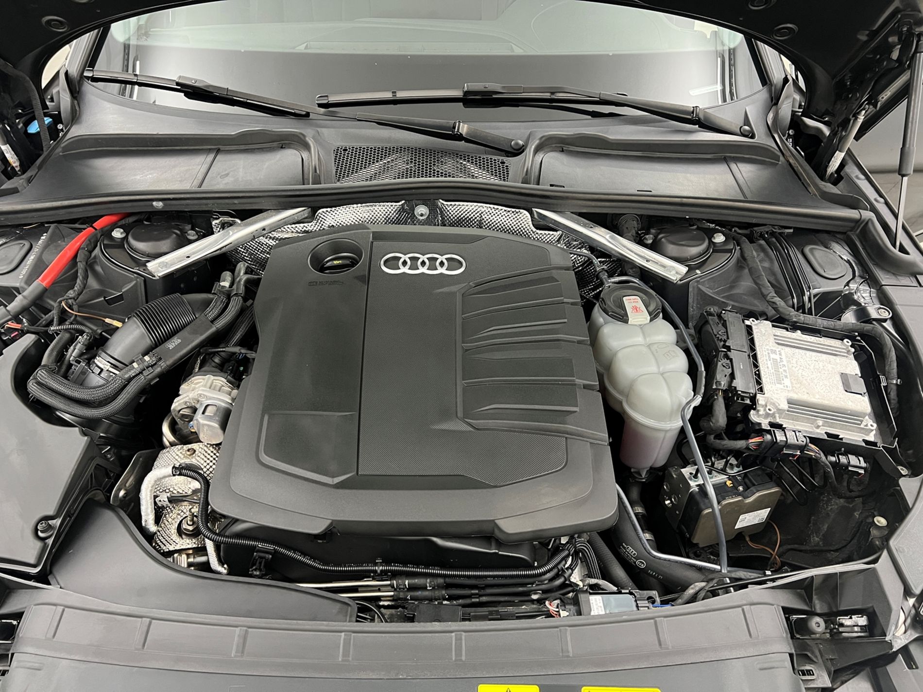 A4 Allroad 40 2.0 tdi mhev Business quattro 204cv s-tronic - Autosani