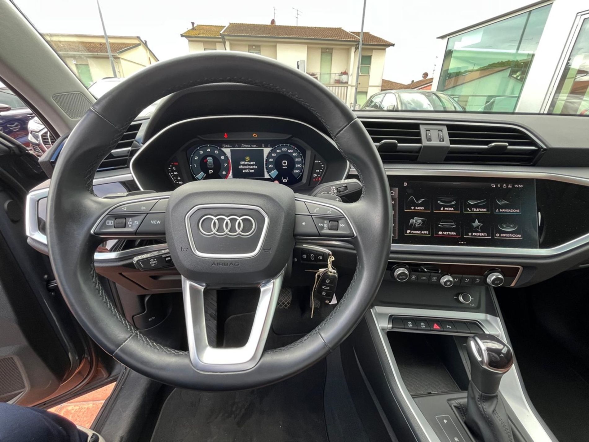 Q3 35 1.5 tfsi mhev Business s-tronic - Autosani