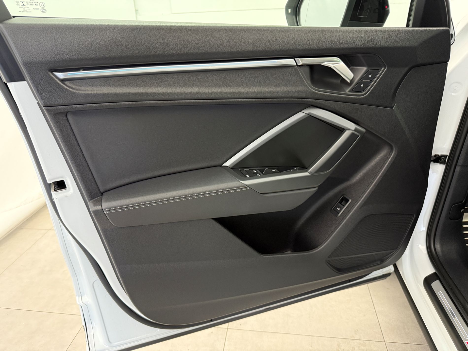 Q3 40 2.0 tdi S line edition quattro 200cv s-tronic - Autosani