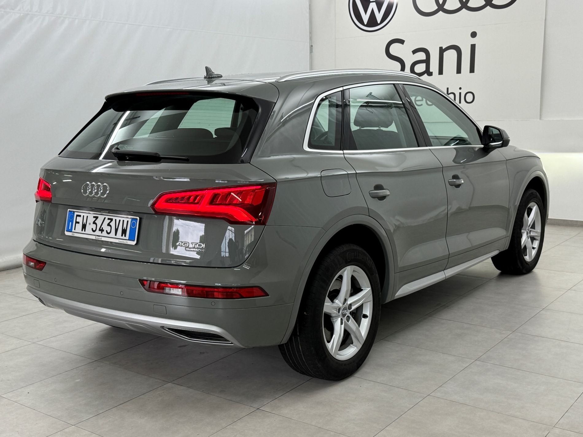 Q5 40 2.0 tdi Business Sport quattro 190cv s-tronic - Autosani