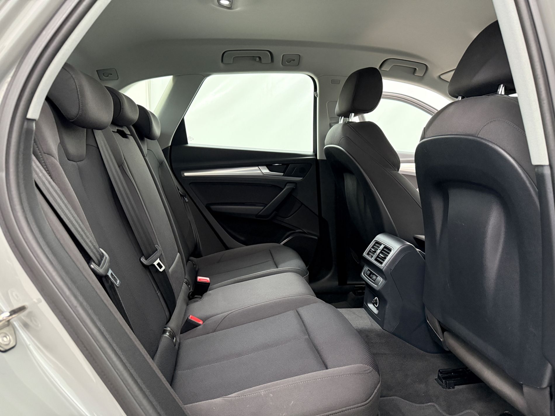 Q5 40 2.0 tdi Business Sport quattro 190cv s-tronic - Autosani