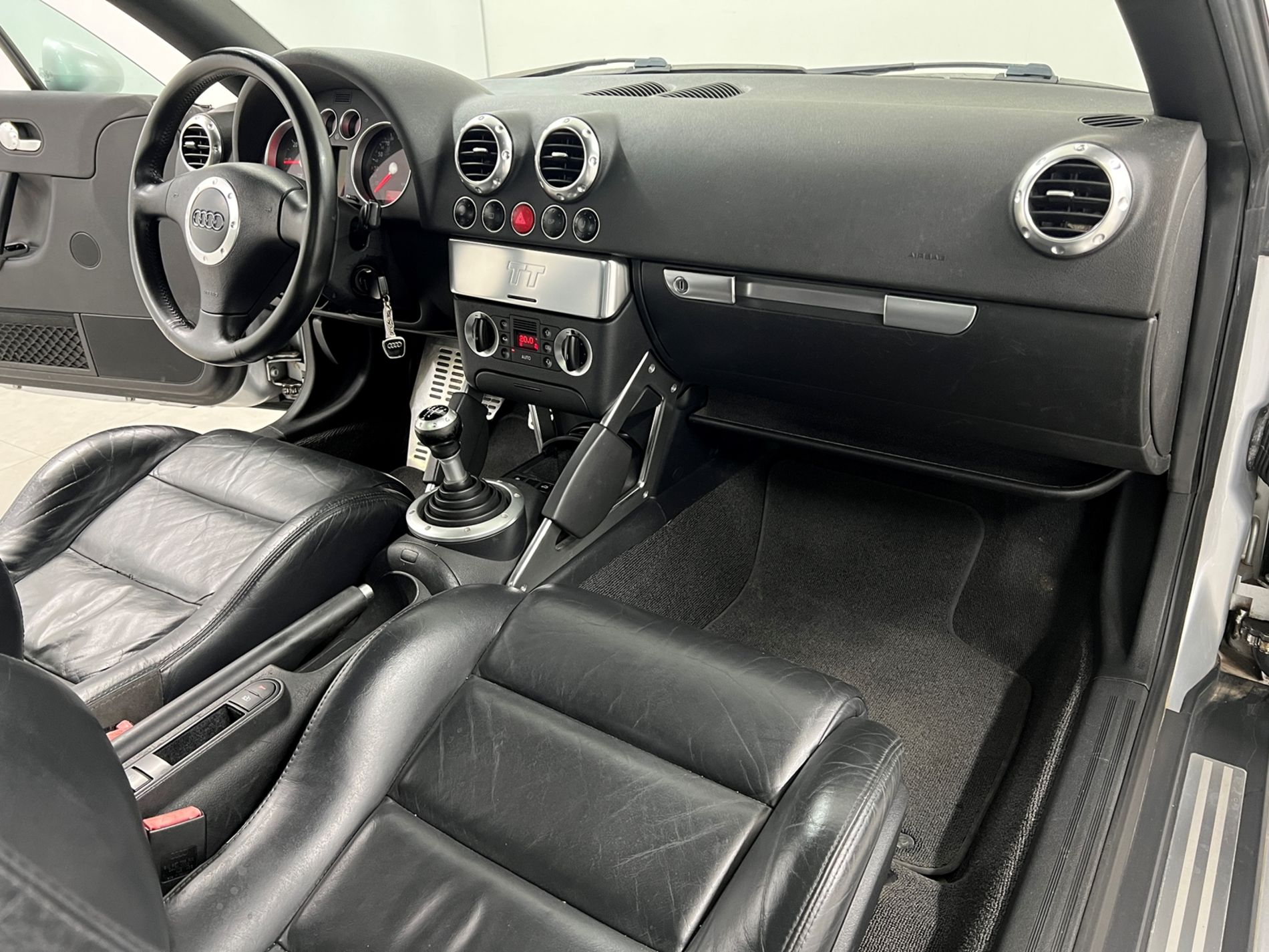 TT Roadster 1.8t 150cv - Autosani