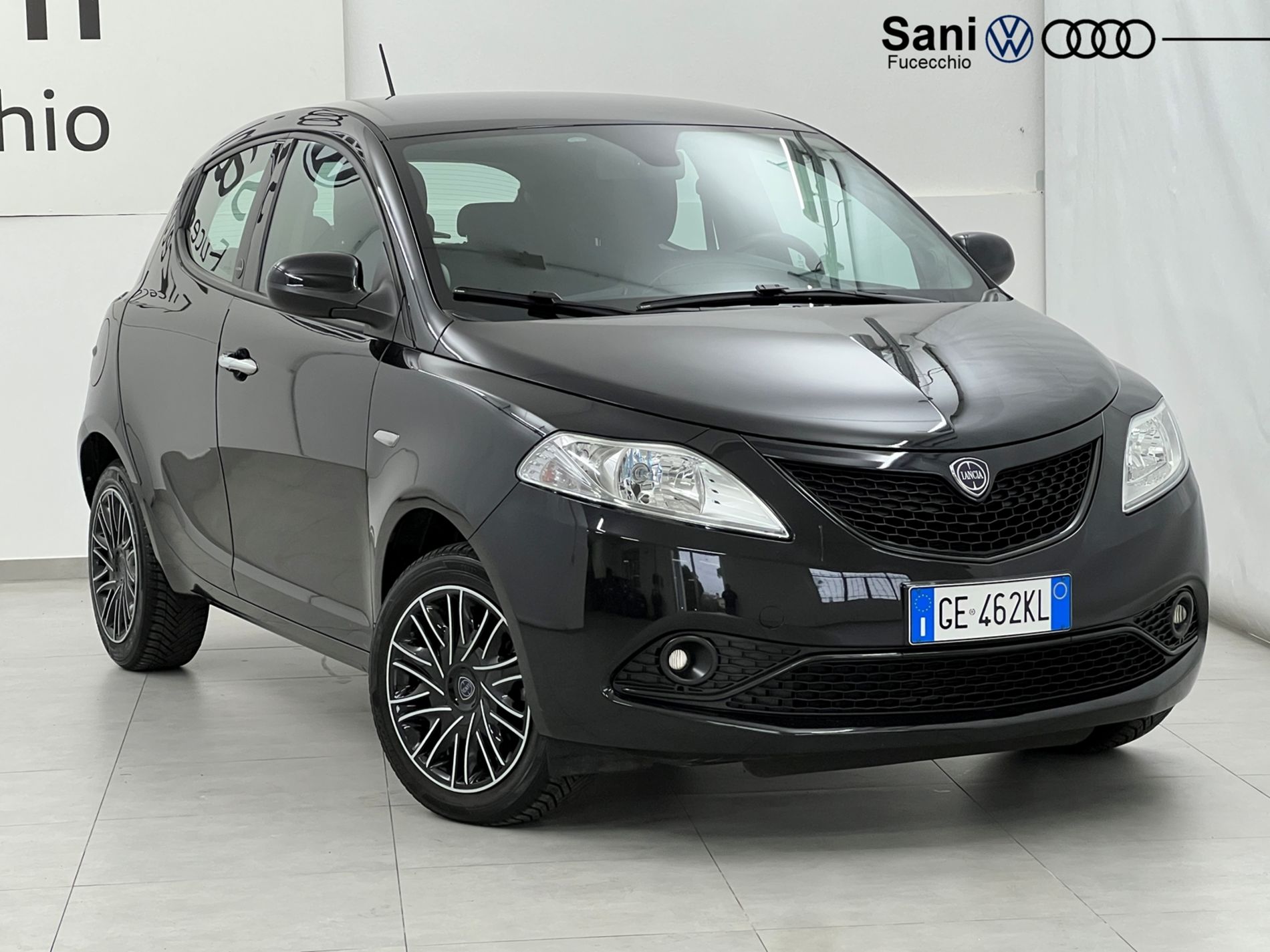 Ypsilon 1.0 firefly hybrid Gold s&s 70cv - Autosani