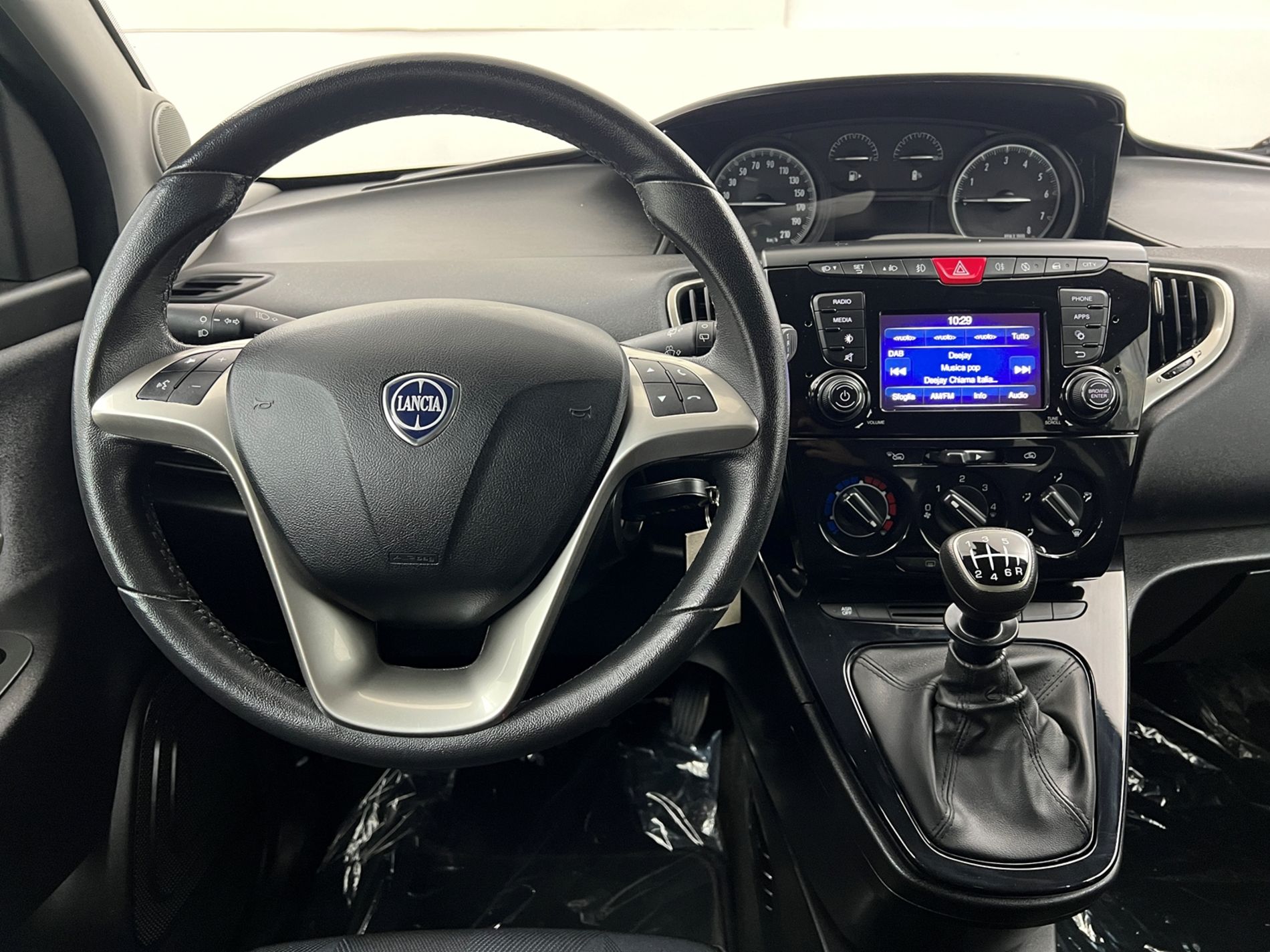 Ypsilon 1.0 firefly hybrid Gold s&s 70cv - Autosani