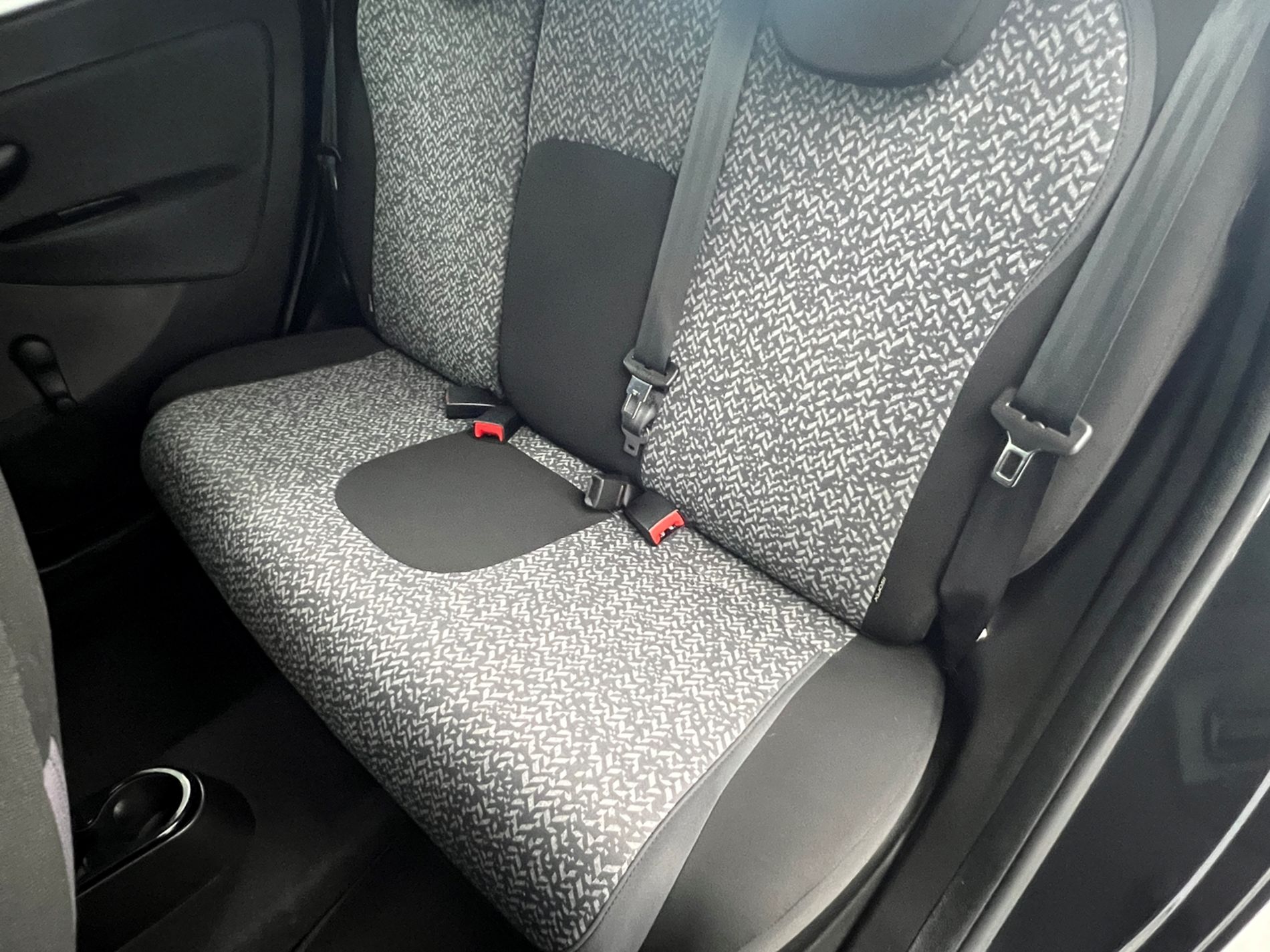 Ypsilon 1.0 firefly hybrid Silver s&s 70cv 5p.ti - Autosani