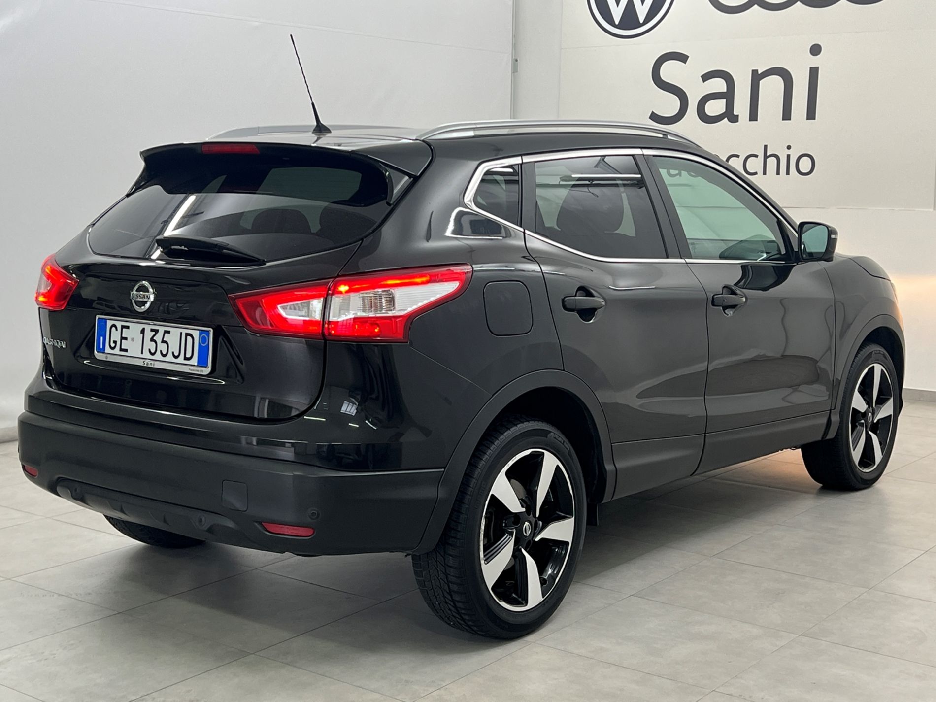 Qashqai 1.6 dci 360 2wd 130cv xtronic E6 - Autosani