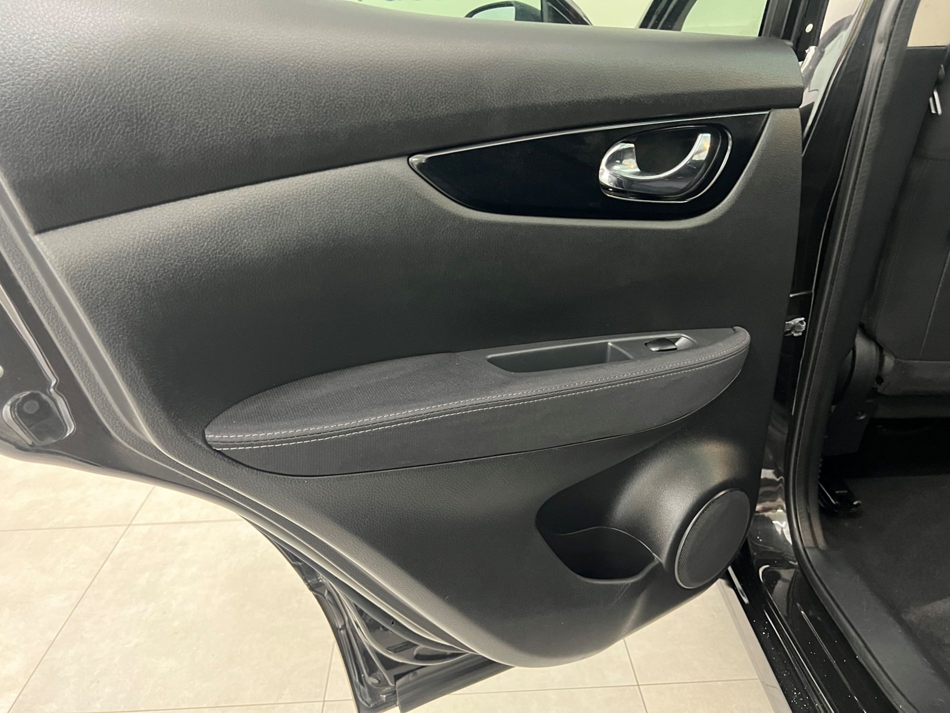 Qashqai 1.6 dci 360 2wd 130cv xtronic E6 - Autosani