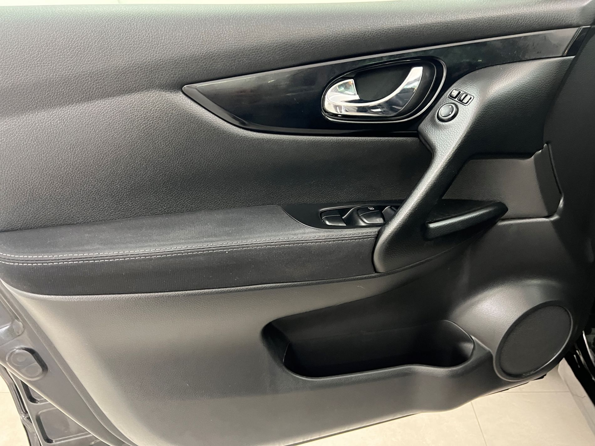 Qashqai 1.6 dci 360 2wd 130cv xtronic E6 - Autosani