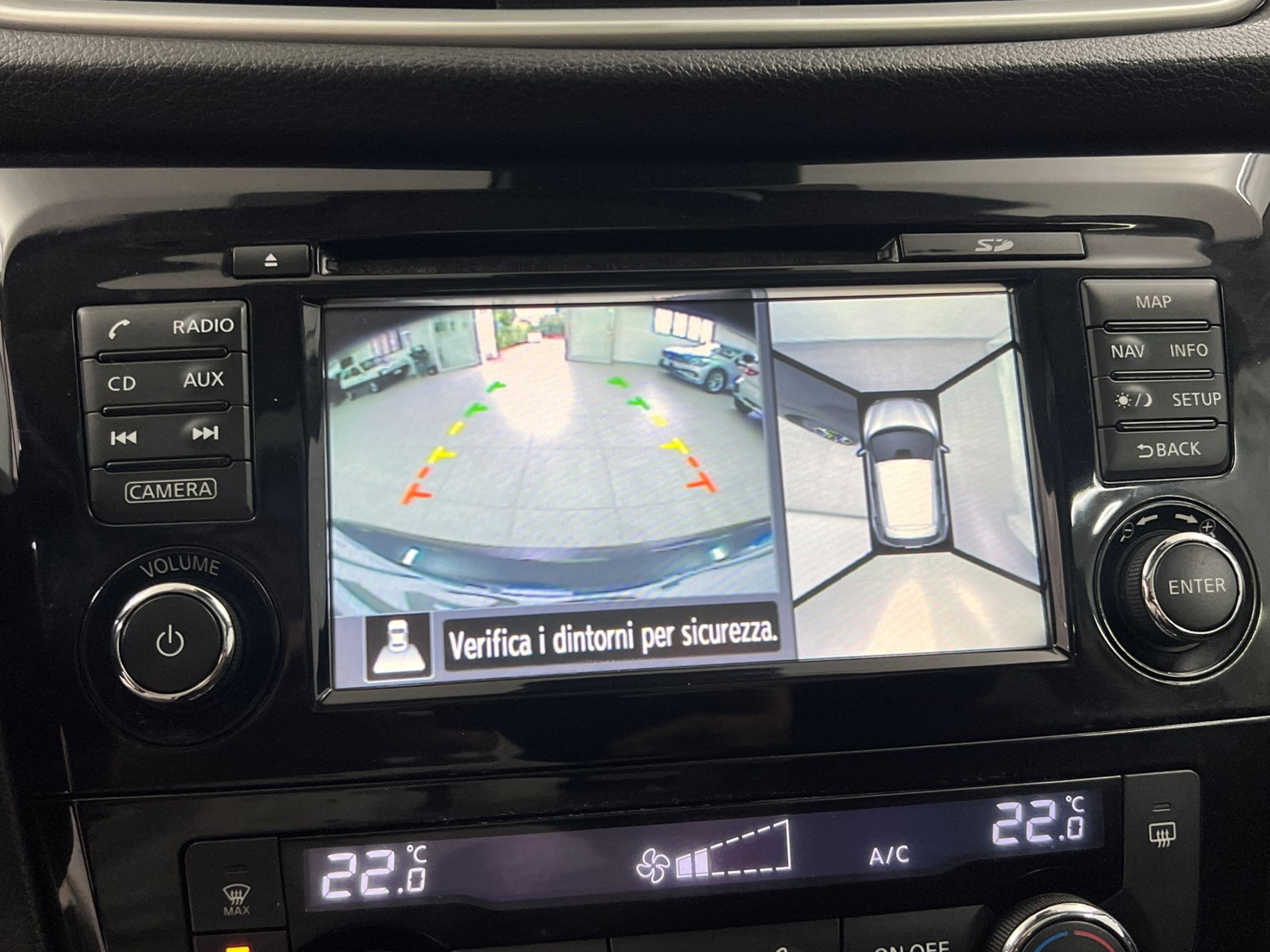 Qashqai 1.6 dci 360 2wd 130cv xtronic E6 - Autosani