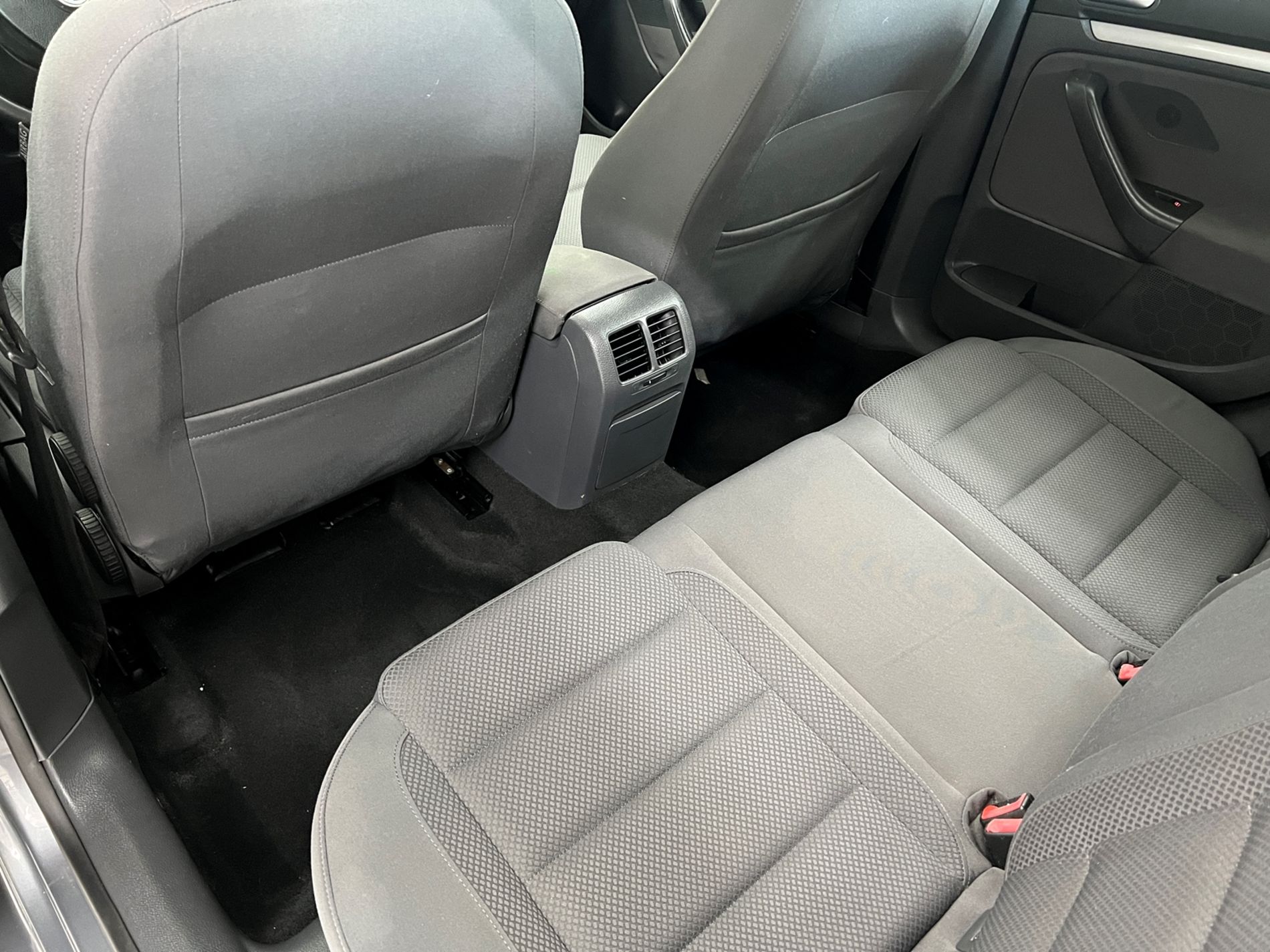 Golf 5p 1.9 tdi Comfortline 6m - Autosani