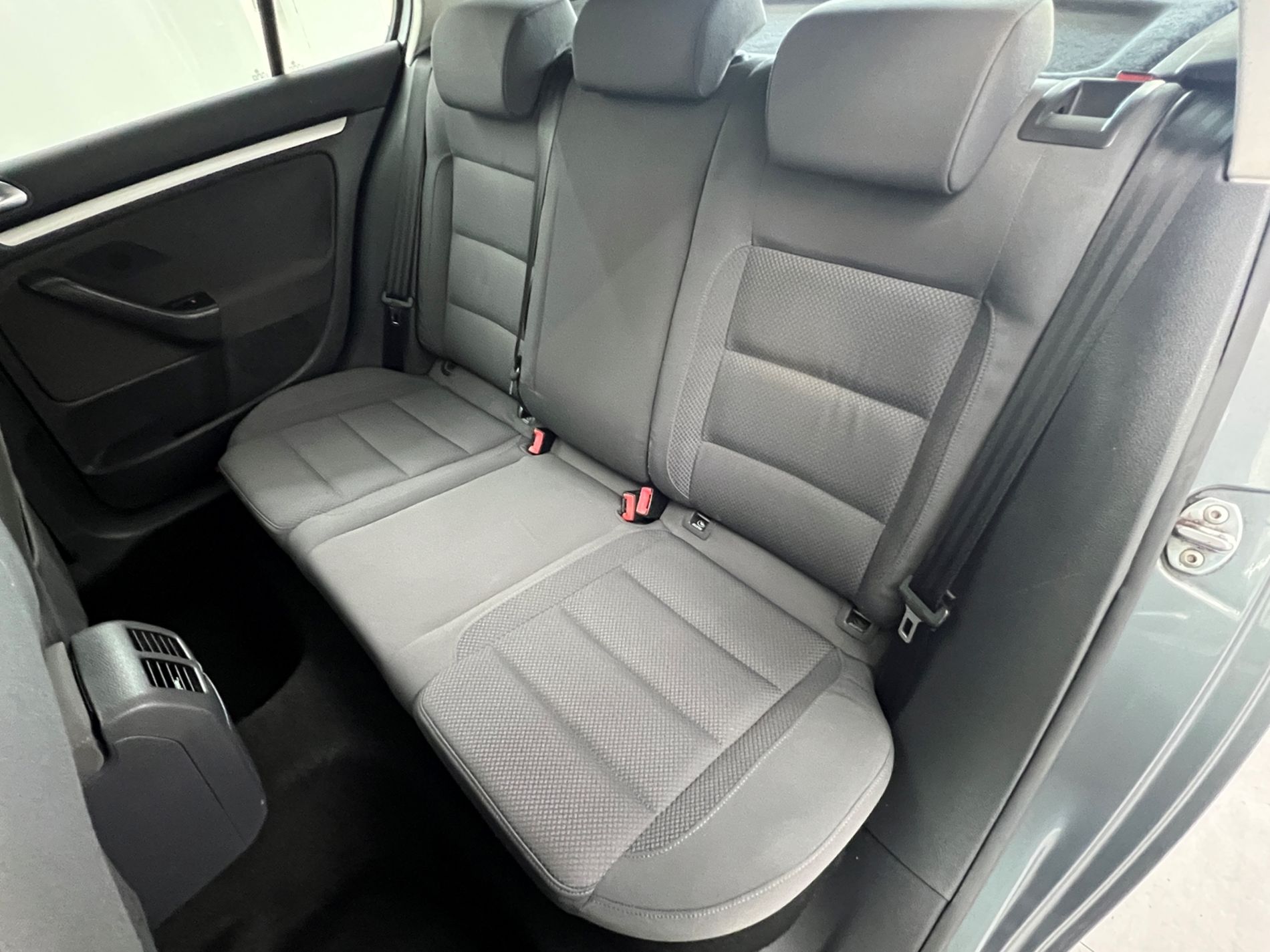 Golf 5p 1.9 tdi Comfortline 6m - Autosani