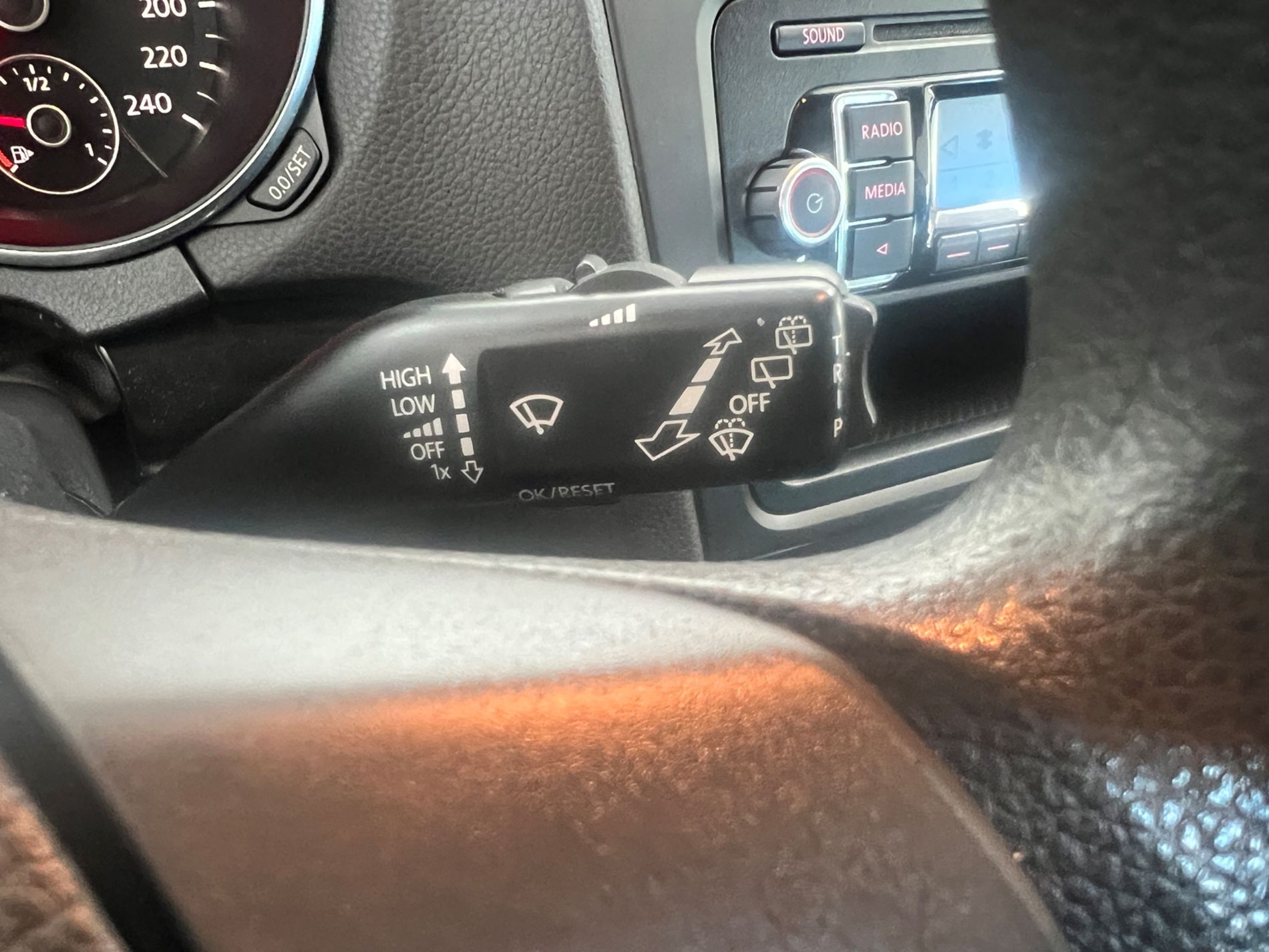 Golf 5p 1.6 Comfortline - Autosani