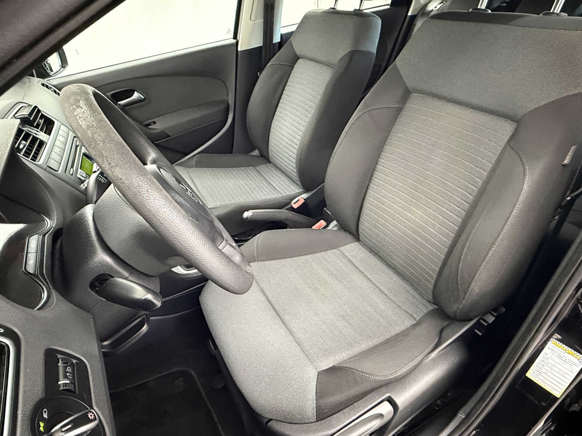 Polo 5p 1.2 Comfortline 70cv - Autosani