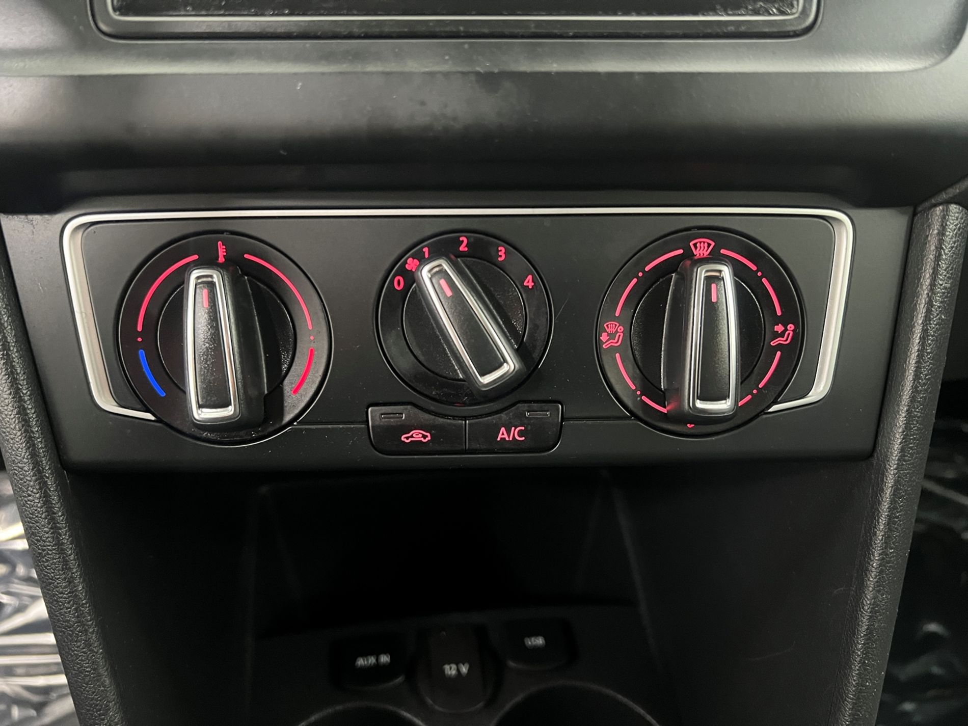 Polo 5p 1.4 tdi Comfortline 75cv - Autosani