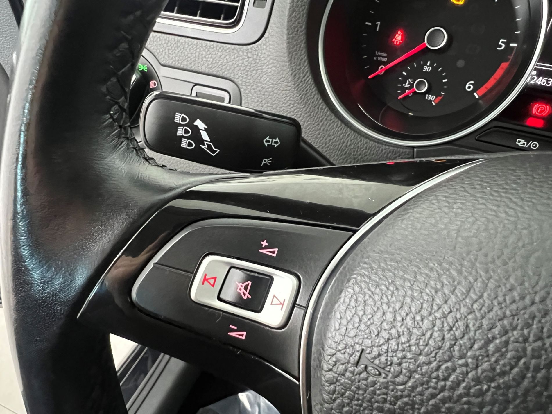 Polo 5p 1.4 tdi Comfortline 75cv - Autosani