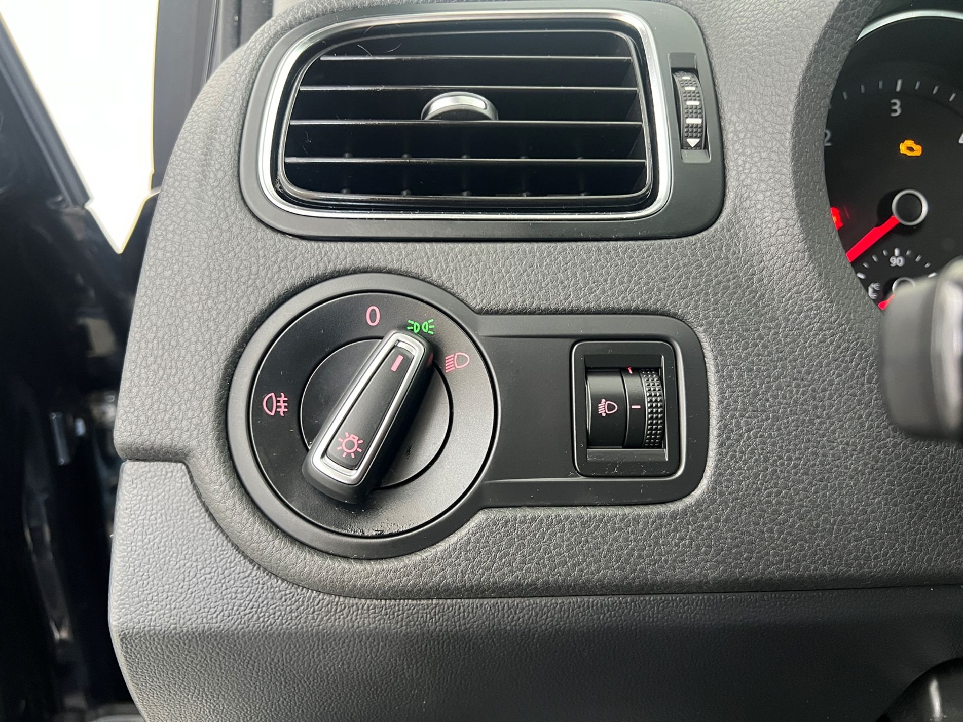 Polo 5p 1.4 tdi Comfortline 75cv - Autosani